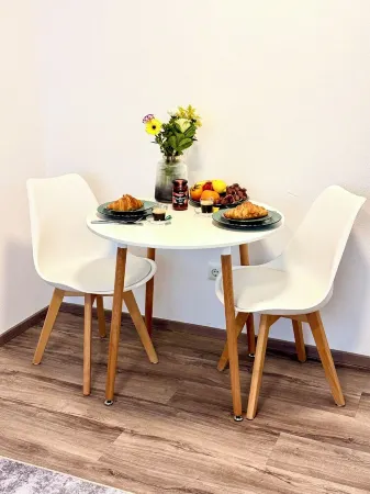 Cozy apartment near the center with fully equipped kitchen | Netflix