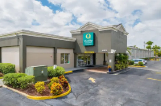 Quality Inn & Suites Tampa Near Fairgrounds and Casino Hotels in Tampa