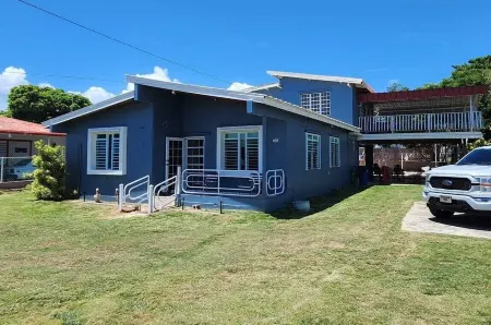 Beach Paradise Отели в г. Кабо Рохо