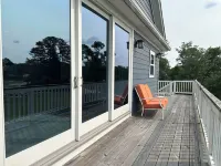 Modern Lakeview Studio / Peaceful Executive Retreat near Charleston, SC