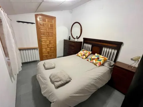 Enjoy a rural house with a wine cellar and a lot of leisure!