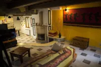 Natura mia, offers everything you need for a comfortable and relaxing stay.