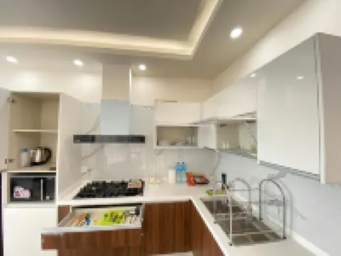 Luxurious Apartment with Fascinating Margalla View