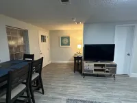 Charming 2-bedroom cottage in lovely Fort Walton Beach