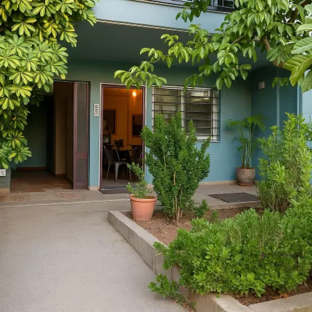 Urban Living Minicasa Nomad - Kalamata s Hideaway