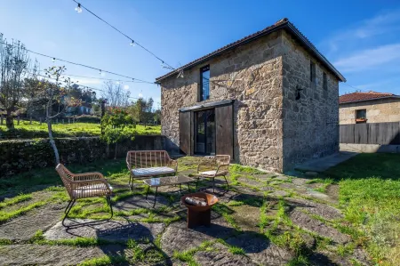 Stone house in nature for relaxation, adventure or online work