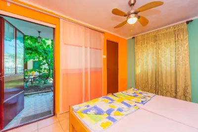 Apartments Lilic 5 / floor apartment Hotels in 