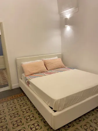 3 Bedroom Apartment in Novoli Отели рядом с достопримечательностью «Antiguo Hospital de la Cruz Roja»