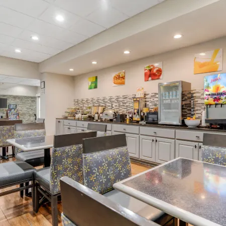 Quality Inn & Suites Union City - Atlanta South