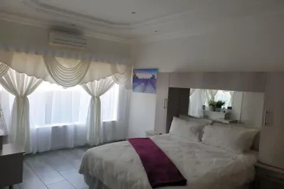 Genie's Nest 5 Hotels in Villieria