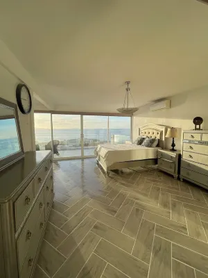 Beautiful 4 story beach house with amazing rooftop located in  Tijuana-Rosarito.