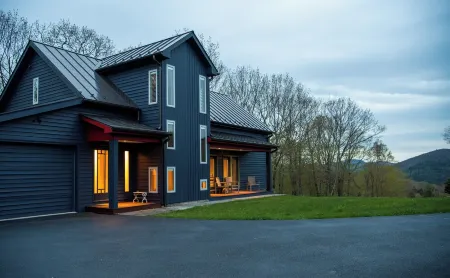 Woodstock House on 35 Private Acres Mountain Views