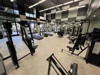 Luxury Modern Condo w/PS5, BOSE sound, UltraFast WiFi, Kingbed+Sofabed+65'' Tv's