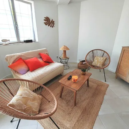Apartment for 4 people Patio terrace 400 m from the beach Quartier du Parc