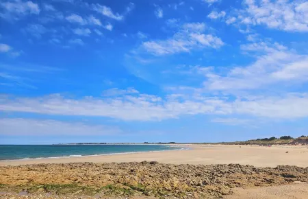 Location Maison Bord DE MER Village Atypique DE Chaucre SUR ILE D'oleron