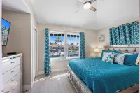 ★Remodeled tropical delight townhome★private plunge pool close to fun activities - Wifi