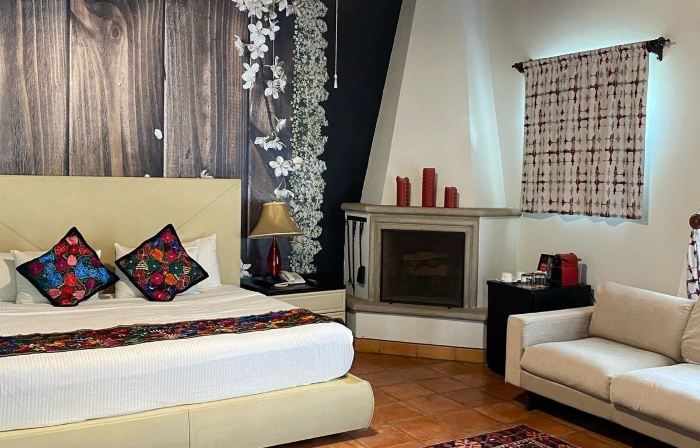 Hacienda del Lago Boutique Hotel