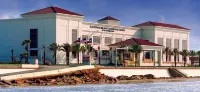Gulf Siesta Vacation Lofts Hotels near Port of Galveston Cruise Terminal 25