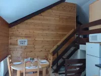 Chalet du Loup at the foot of the slopes Hotels in Montclar
