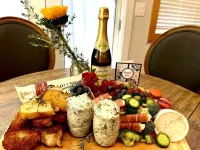 Luxurious cottage in Historic Old Town Folsom with WiFi, AC