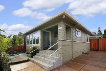 Capitola Beach Retreat