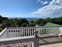 La Terrasse des Manguiers: Logement Indépendant Avec Terrasse vue mer