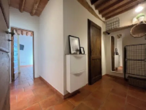 Cozy and quiet apartment in historic village with sea view