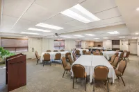 Best Western Plus Clocktower Inn