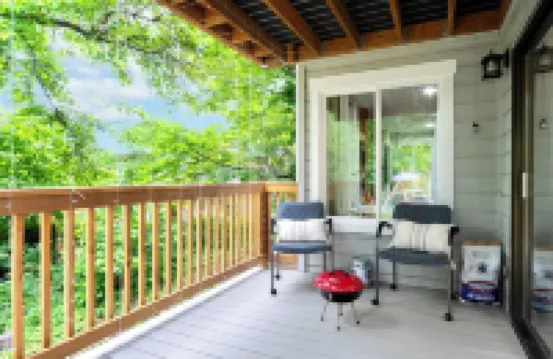 Spacious 3BR Retreat by Microsoft with Backyard