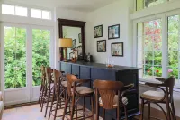 Charming country house ideally located! Hotels in Argoeuves