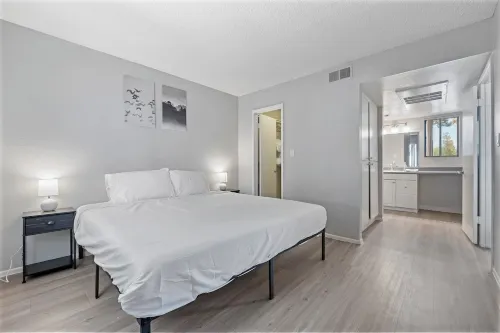 Spacious 1BR for Work or Rest