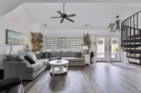 Spacious Patio and Modern Amenities - Gorgeous Coastal Getaway Hotel a Wildwood Crest