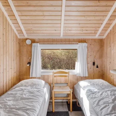 "Emili" - 300m from the sea