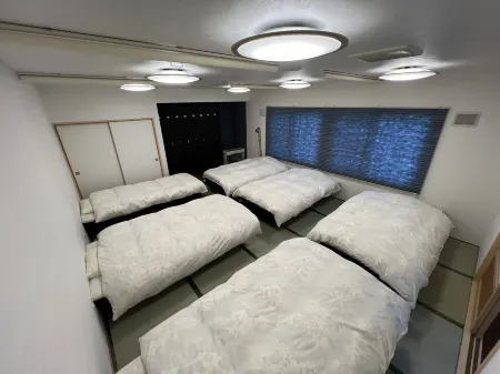 Pension Fujimon Отели рядом с достопримечательностью «Хёсэцу-но мон»