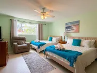 Sunrise Delight 2 Min Walk to Beach Essentials