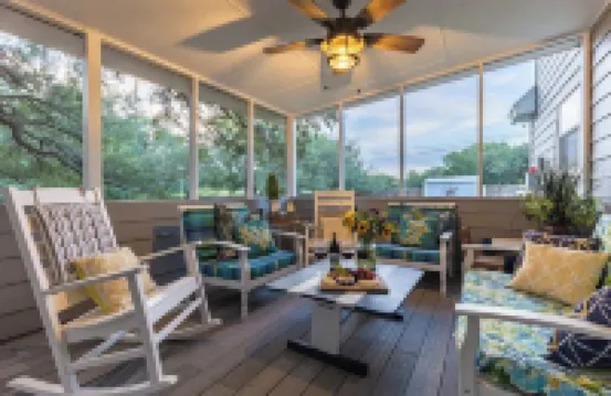 紅鳥小屋工作室度假屋 金士蘭酒店