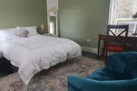 Apartment-sleeps2-parking-garden-patio -  Apartamentos vacacionales