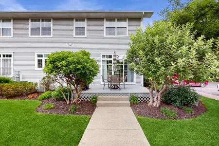 Beacon Court Condo F Отели в г. Дуглас