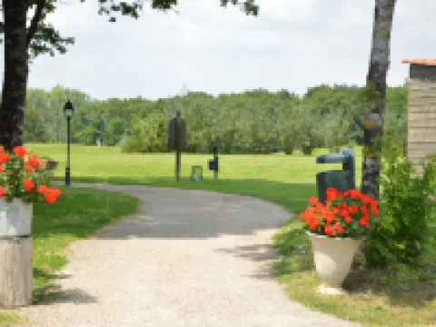 Villa in Les Forges with Golf Access Hôtels à : Ménigoute