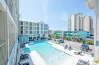 Sea Glass 214 - 3-Bedroom Luxe Condo, Right on the Beach with Amazing Pool View! - Private Pool