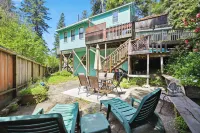 Escape to Redwood Bliss at This Cozy Cabin Near Monte Rio Beach! Hotels in Monte Rio
