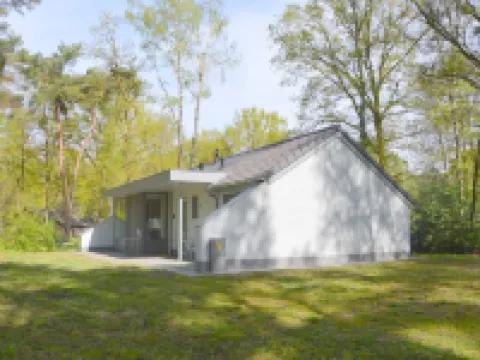 Alluring Holiday Home in Limburg Near Forest Hotéis em Stramproy