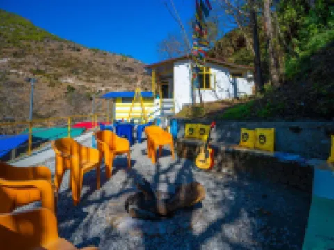 The Hosteller Mussoorie by the Streamside, Kempty