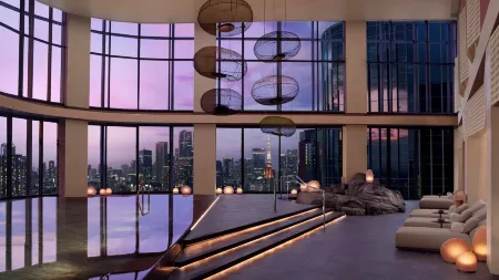 JW Marriott Hotel Tokyo Отели рядом со станцией Осаки