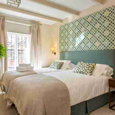 Genteel Home Carmen San Ignacio I Rooms