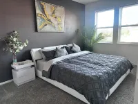 Capital City- 6 Miles from Madison with Fireplace