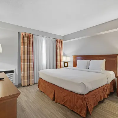 Country Inn & Suites by Radisson, Saskatoon, SK Hotels near North Industrial