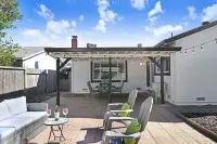 Escape to Wine Country with Friends & Family Santa Rosa Wednesday Night Market 주변 호텔