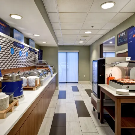 Holiday Inn Express NEWPORT NORTH - MIDDLETOWN by IHG