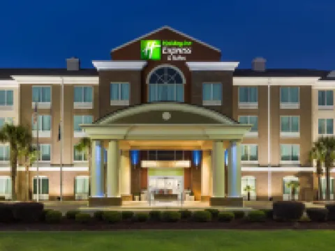 Holiday Inn Express & Suites FLORENCE I-95 @ HWY 327 by IHG Hotels in Florence